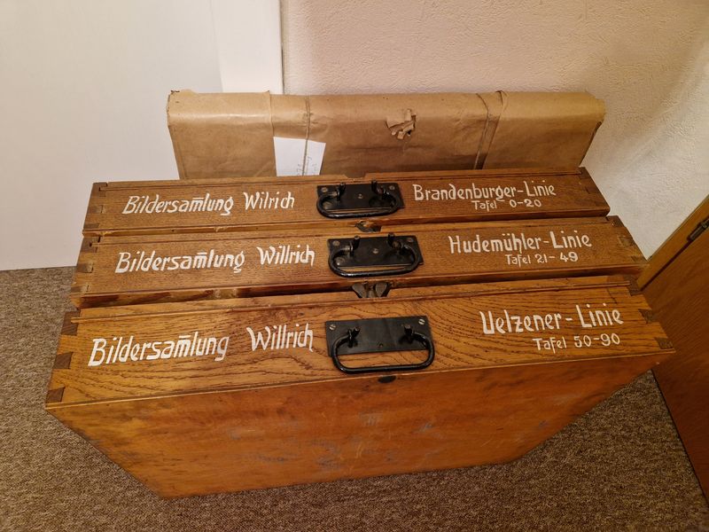 Bilderkisten mit Gemldepaket